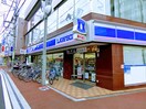 ローソン祖師ヶ谷大蔵駅南店(コンビニ)まで178m カドビル