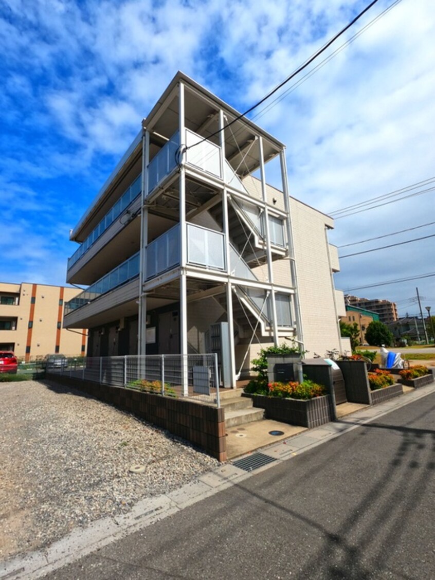 駐車場 リブリ・Ave`ne