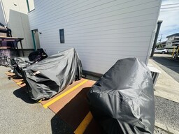 バイク置き場