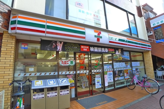 セブンイレブン南行徳駅前店(コンビニ)まで12m 第２エデフィシオ