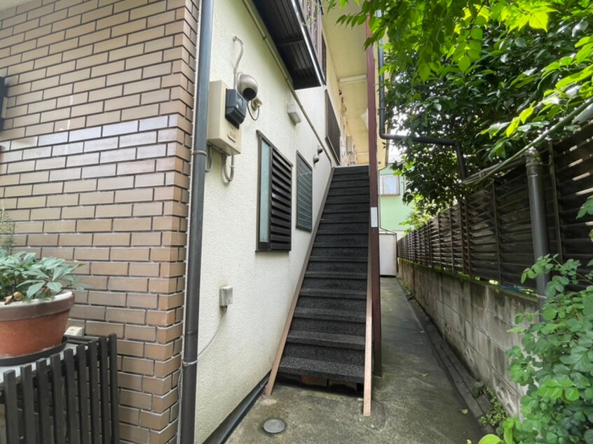 エントランス部分 ワンククレ世田谷