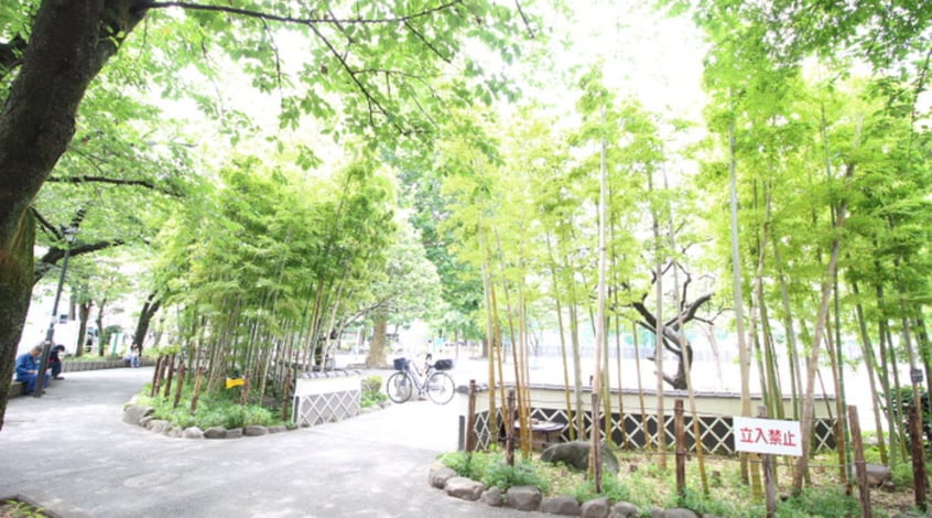 物件(公園)まで150m プライマル上野EAST