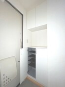 靴箱 クレール汐見ヶ丘