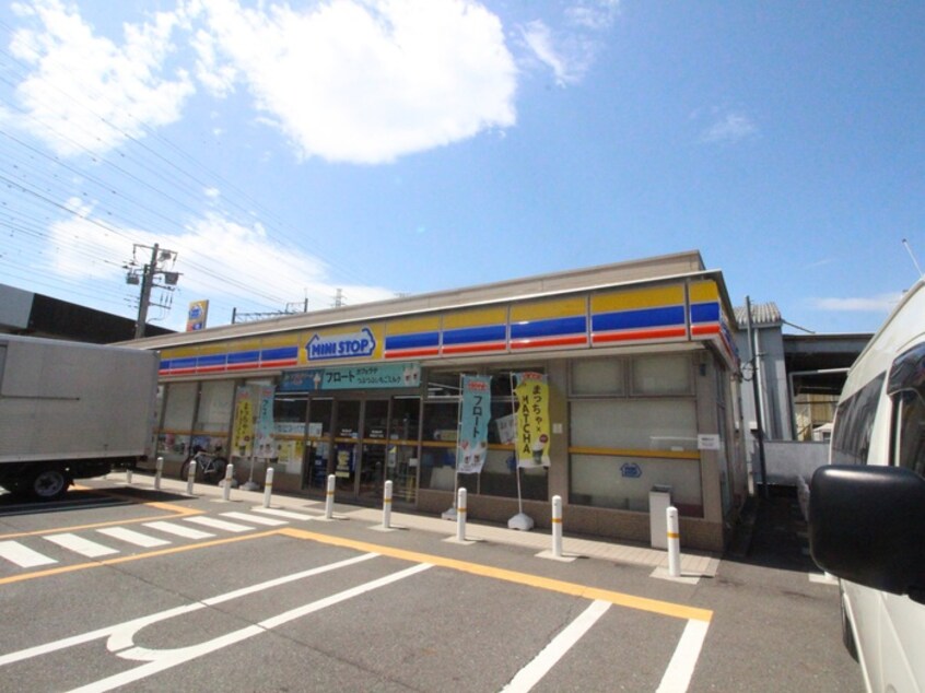 ミニストップ東橋本2丁目店(コンビニ)まで190m カイロス橋本