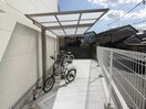 駐輪場 ファミリア鴨居