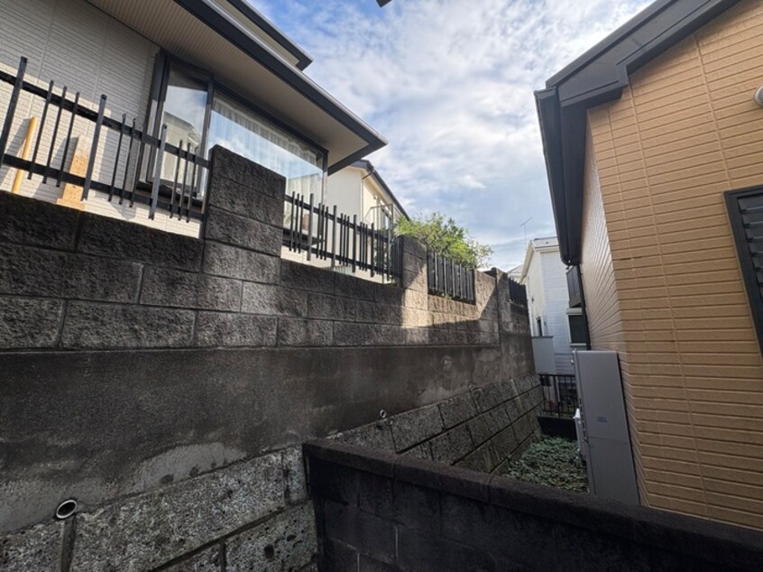 室内からの展望 ファミリア鴨居