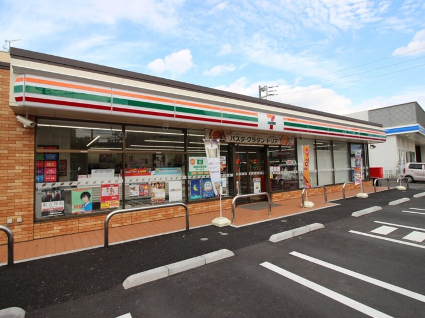 セブンイレブン向ヶ丘遊園店(コンビニ)まで190m パールハイツ向ヶ丘