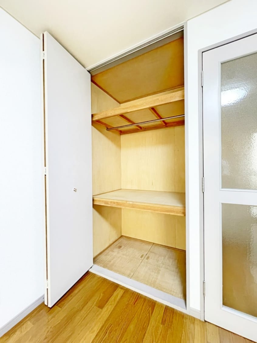 収納 久和ハイツ（１Ｆ）