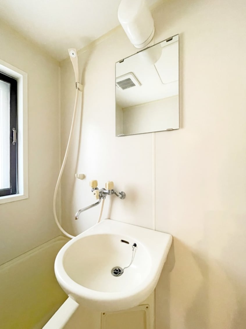 洗面 久和ハイツ（１Ｆ）