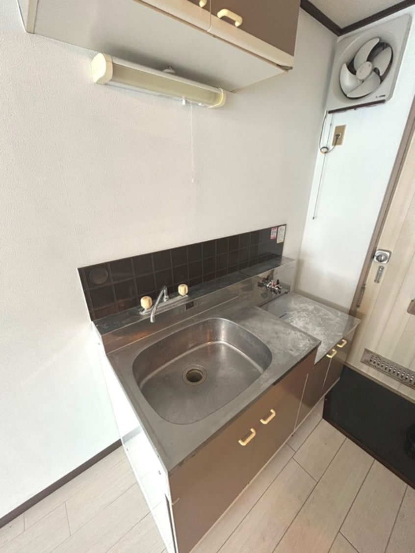 キッチン ザ・クレセント