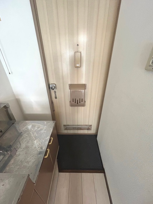 玄関 ザ・クレセント