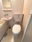 トイレ ザ・クレセント