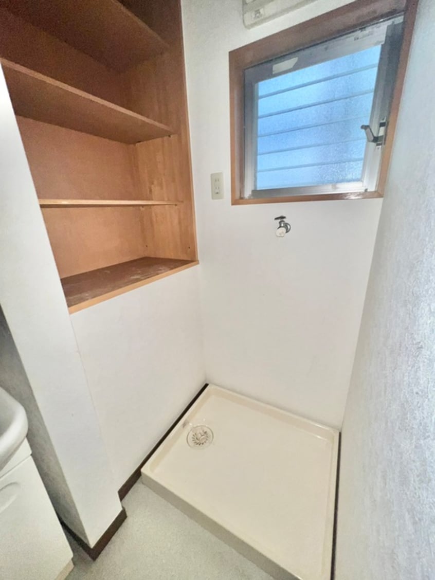 洗濯機置場 ア－バングリ－ン岩崎Ａ号棟