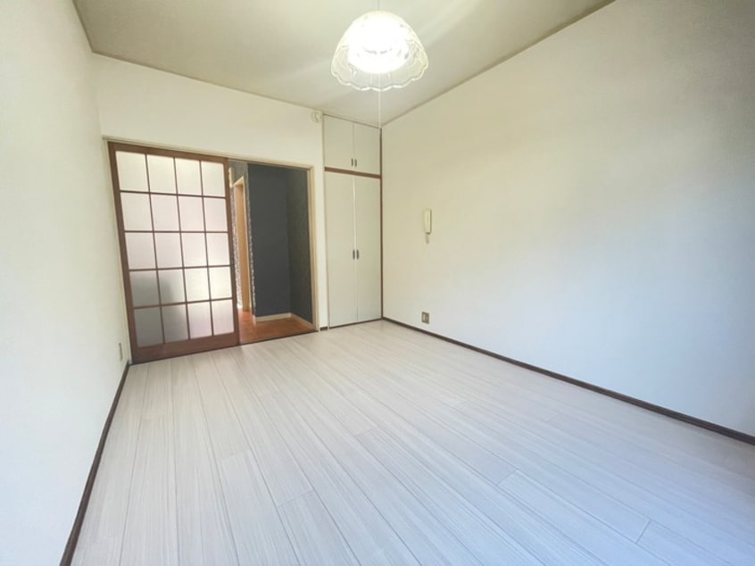 居室 ライブコ－プ平井Ｄ