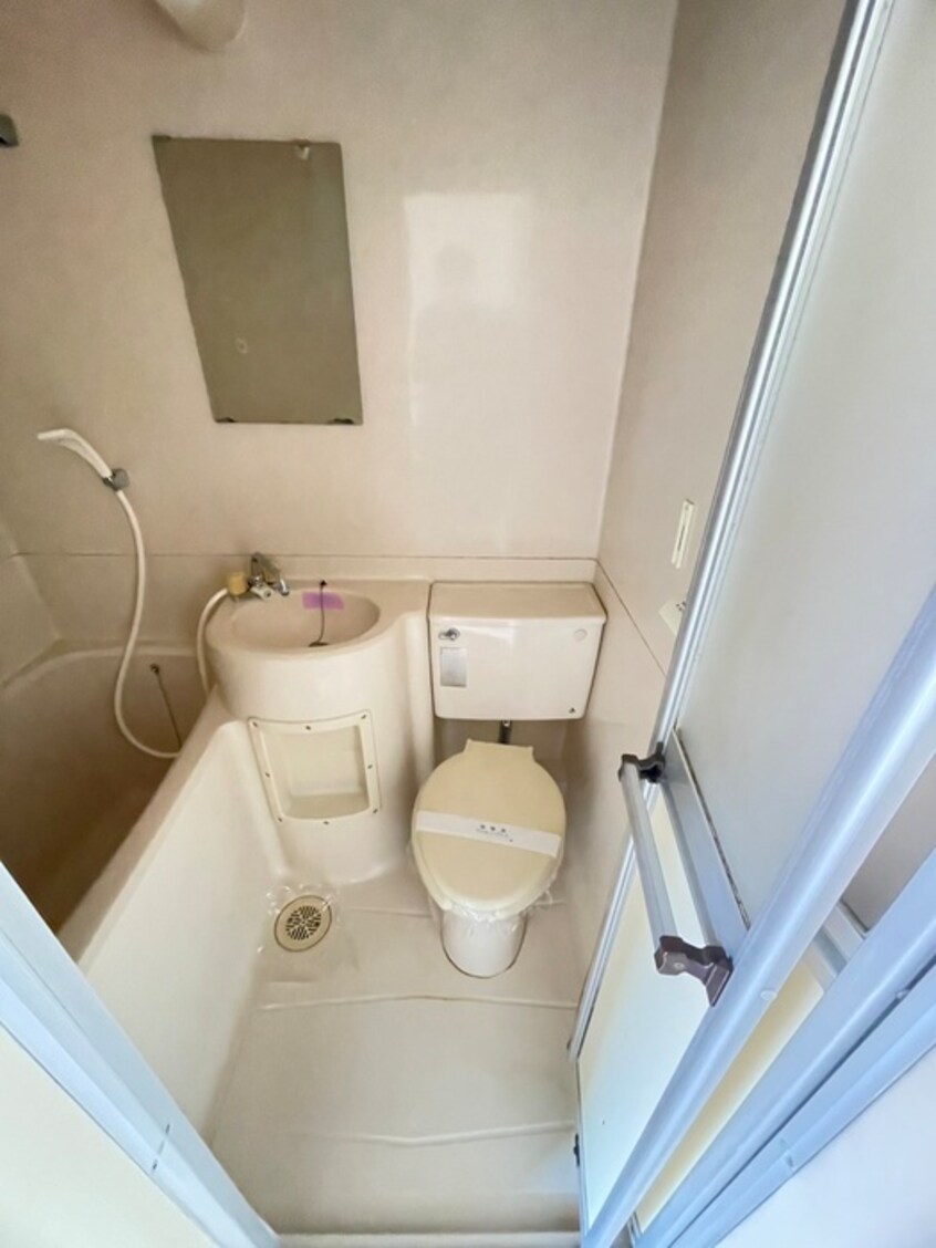 トイレ ライブコ－プ平井Ｄ