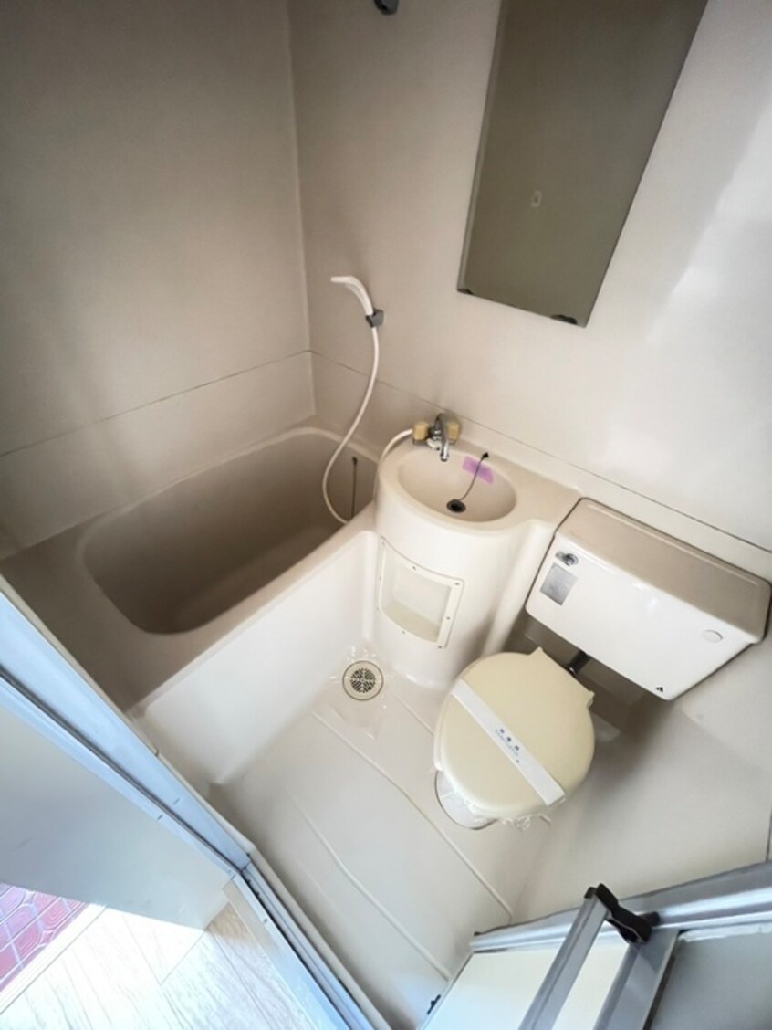 バス／シャワールーム等 ライブコ－プ平井Ｄ