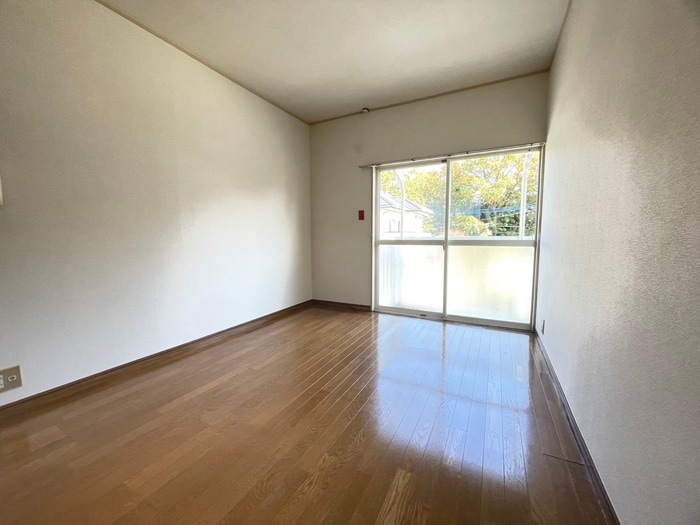 居室 ライブコ－プ平井Ｄ