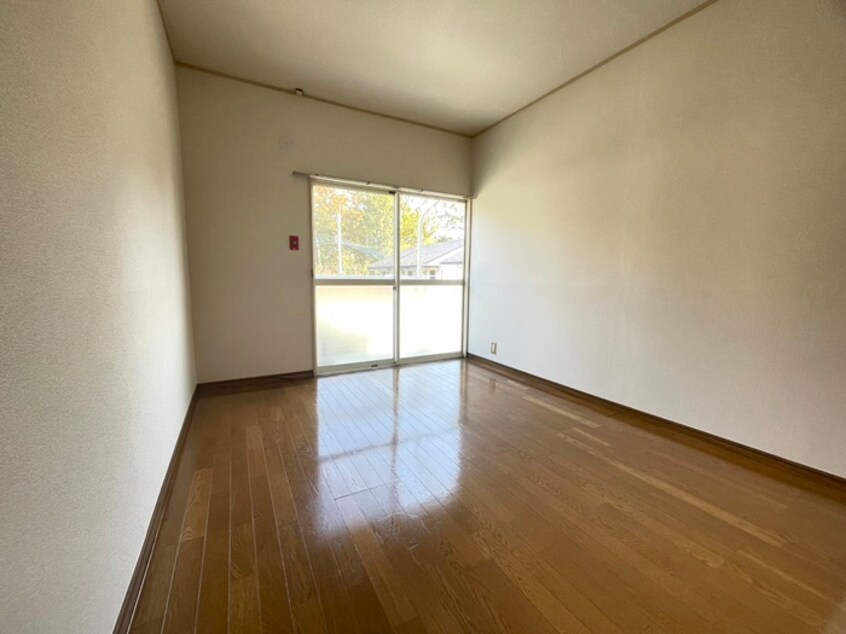 居室 ライブコ－プ平井Ｄ