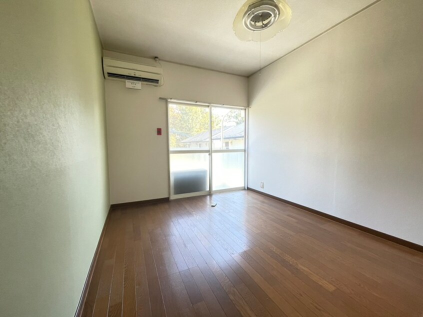 居室 ライブコ－プ平井Ｄ