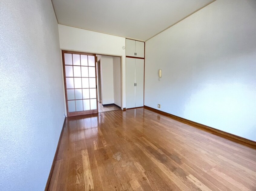 居室 ライブコ－プ平井Ｄ