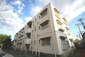 西形ﾏﾝｼｮﾝ第一