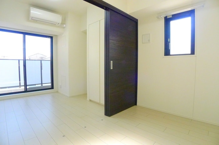 居室 OPEN BLOOM SUMIDA YAHIRO