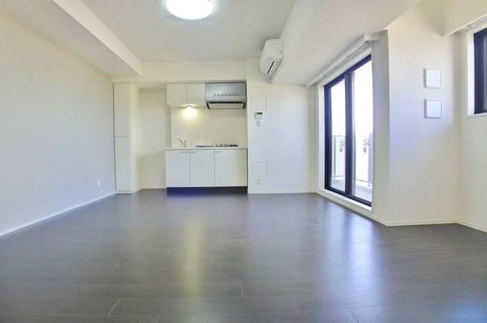 居室 OPEN BLOOM SUMIDA YAHIRO