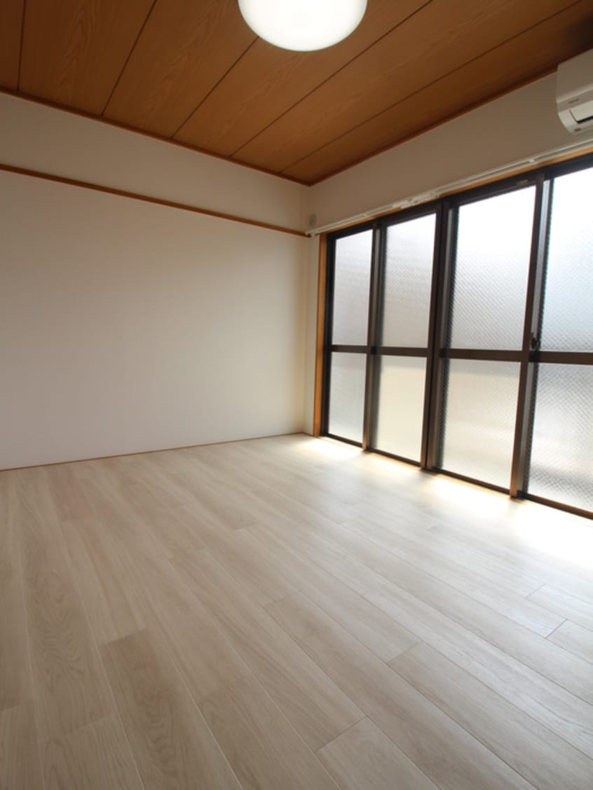 居室 茨田ビル（１・２階）