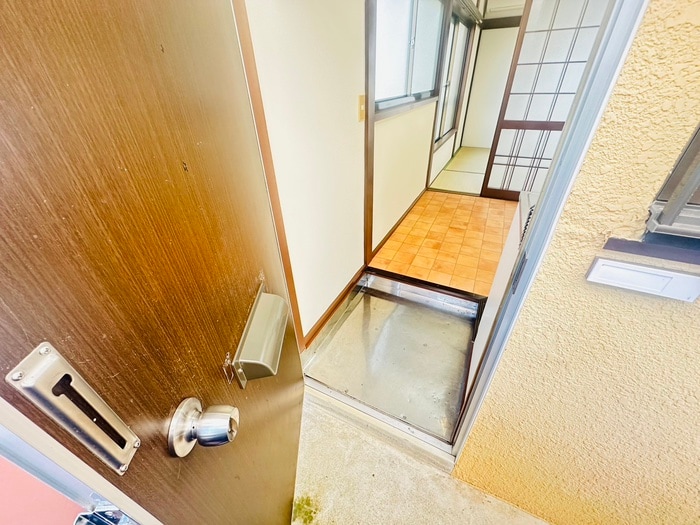 玄関 アパートメント草苑