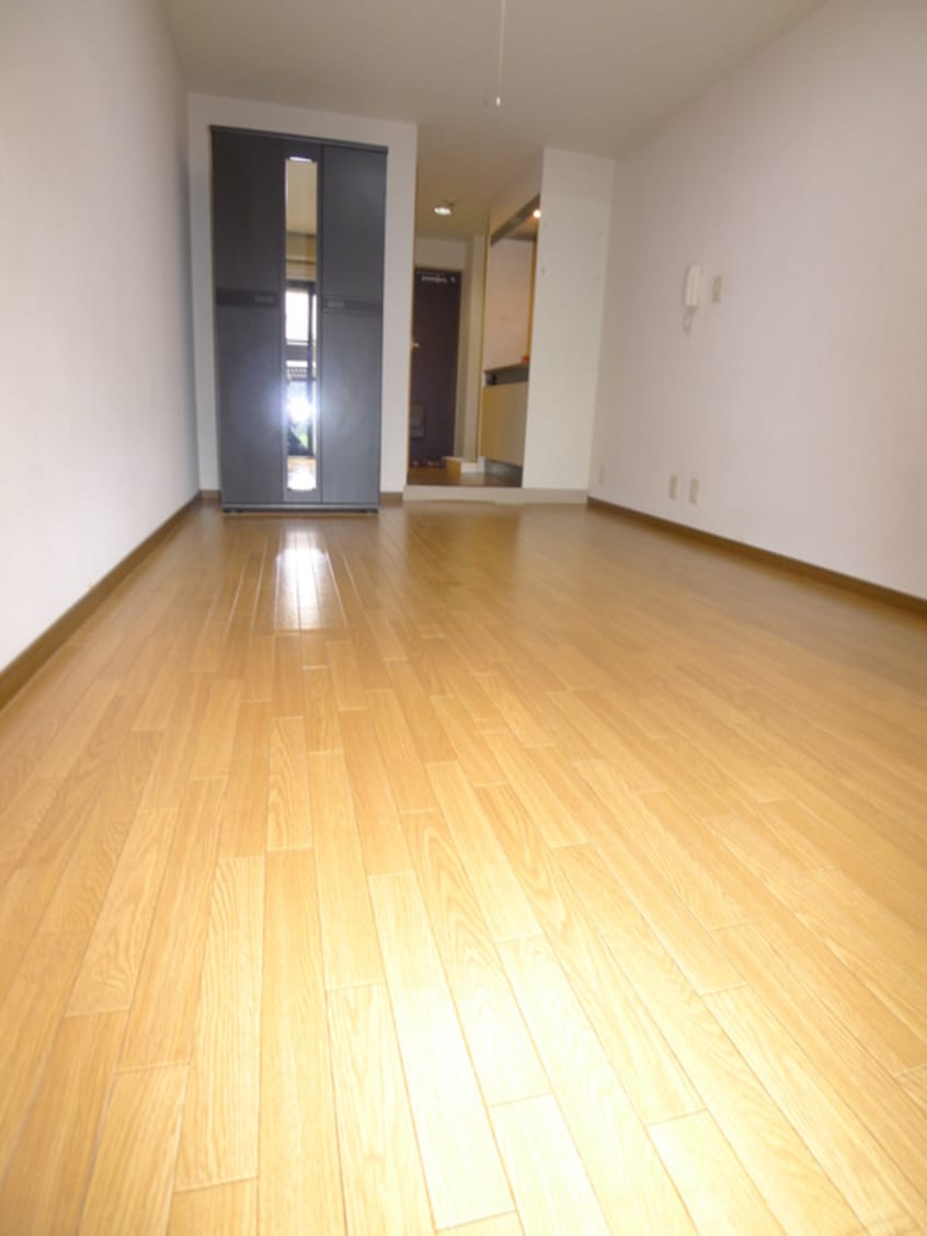 居室 フローラル壱番館