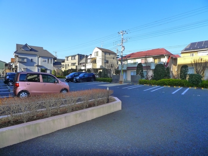 駐車場 Wish Square West