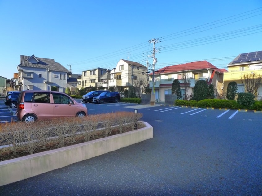 駐車場 Wish Square West