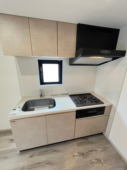 キッチン アリュ－ジュ両国（２０３）