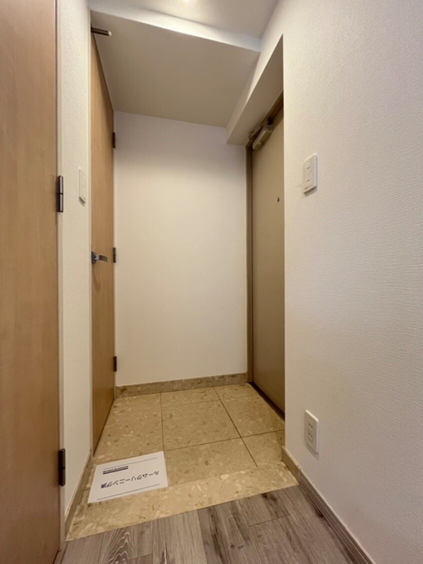 玄関 アリュ－ジュ両国（２０３）