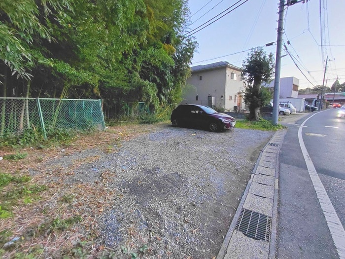 駐車場 大宮町貸家５号棟