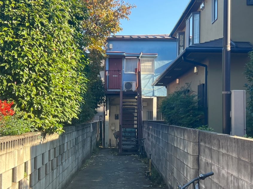 外観写真 三鷹国際ハイツ　あぱーと