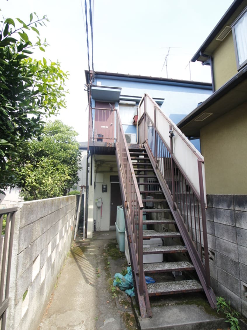 外観写真 三鷹国際ハイツ　あぱーと