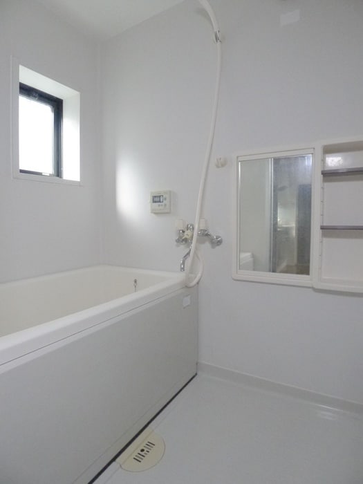 バス／シャワールーム等 チェリーヒルズコート