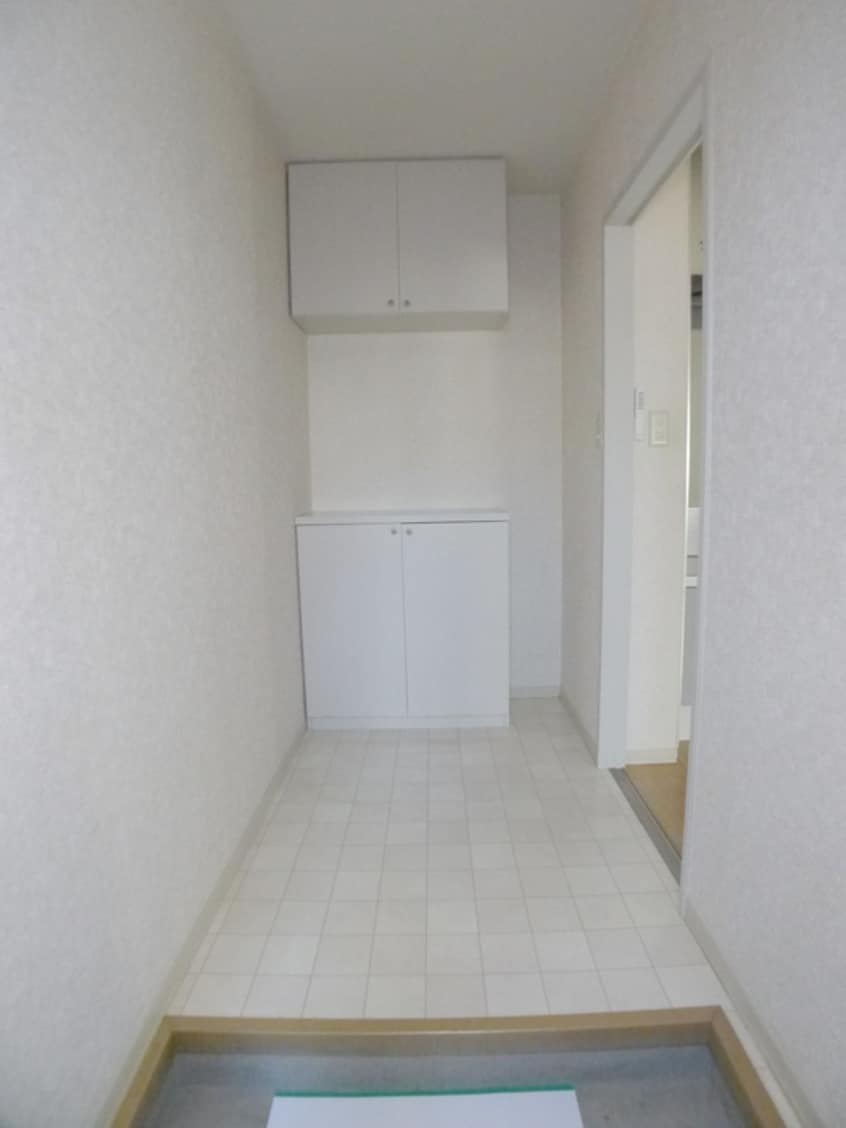 廊下 チェリーヒルズコート