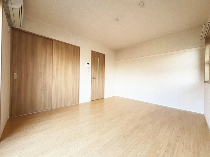 居室 エルメゾン稲丘