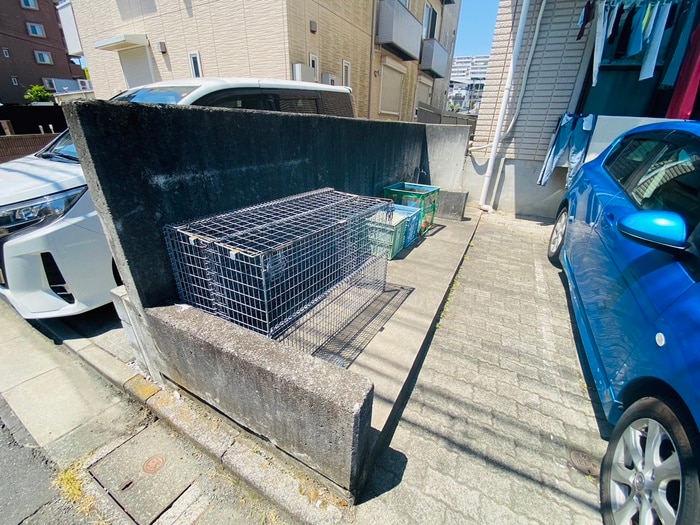 建物設備 ポストハルテライ