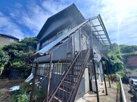 向山荘