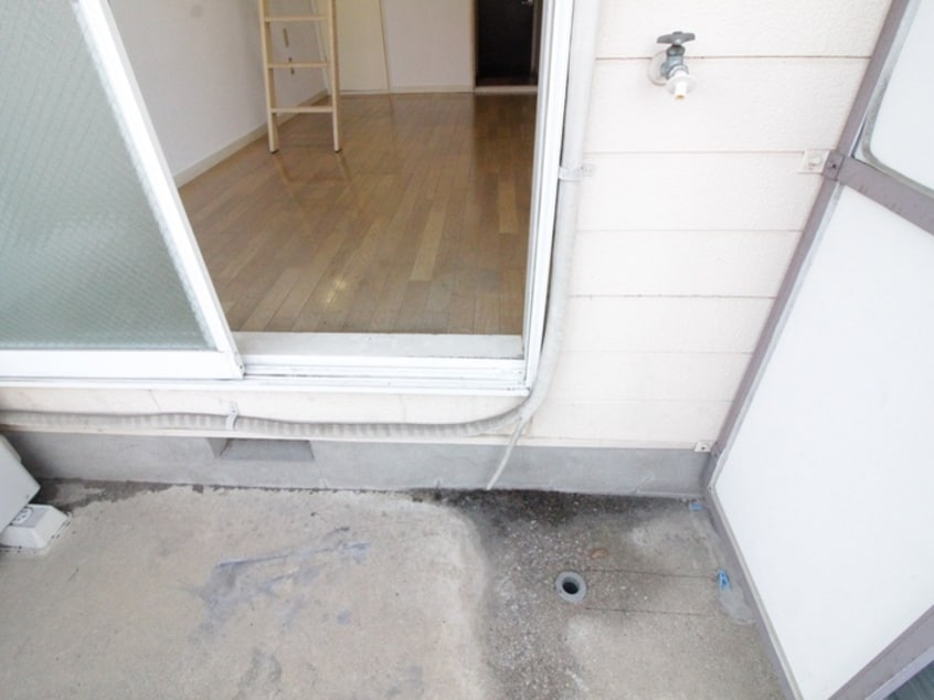 洗濯機置場 ハイリッチ谷塚Ⅱ