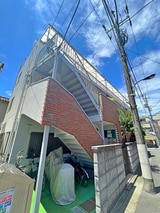 メゾン岡