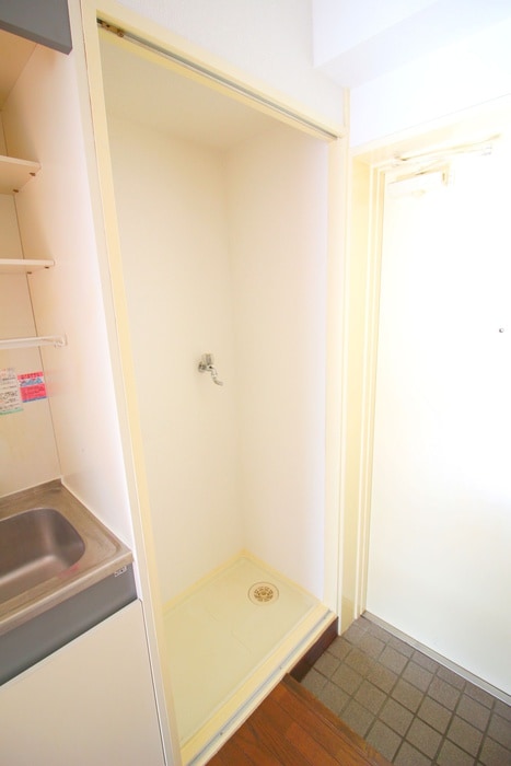 洗濯機置場 トポスＭ駒沢