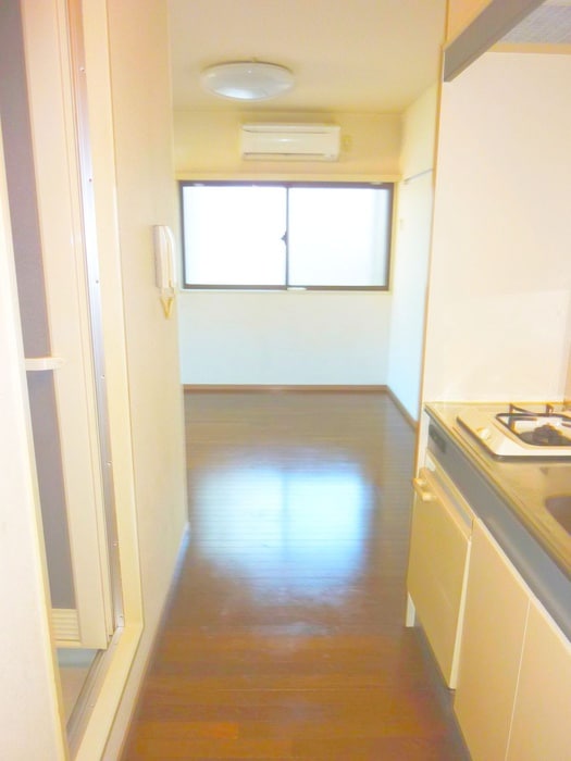 廊下 トポスＭ駒沢