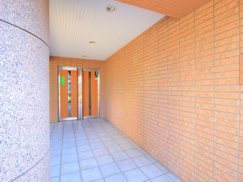 エントランス部分 メゾン・ド・ソレイユ