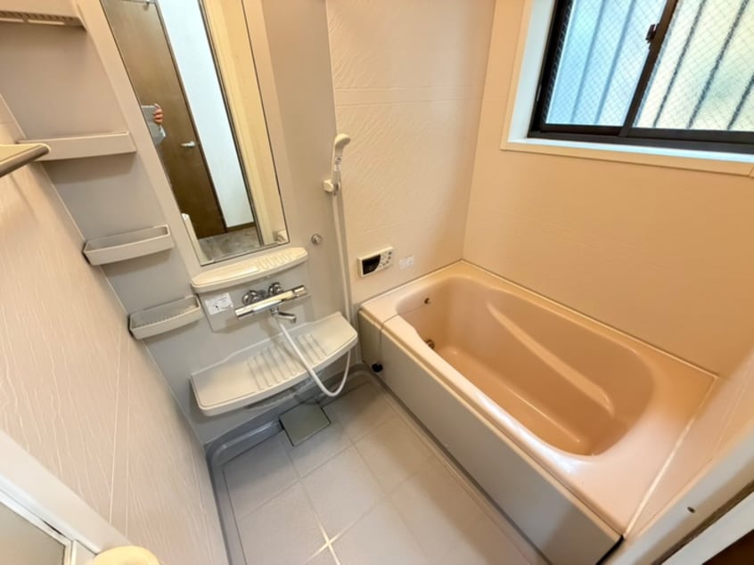 バス／シャワールーム等 西大泉3丁目貸家