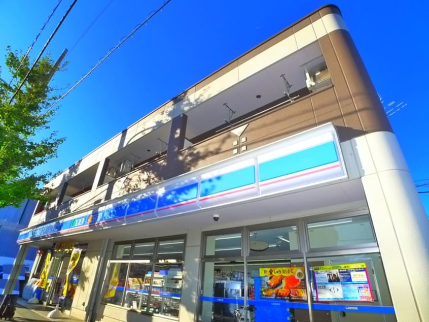 ローソン(コンビニ)まで148m リフレイン北綾瀬Ｂ