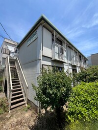 サングリーン